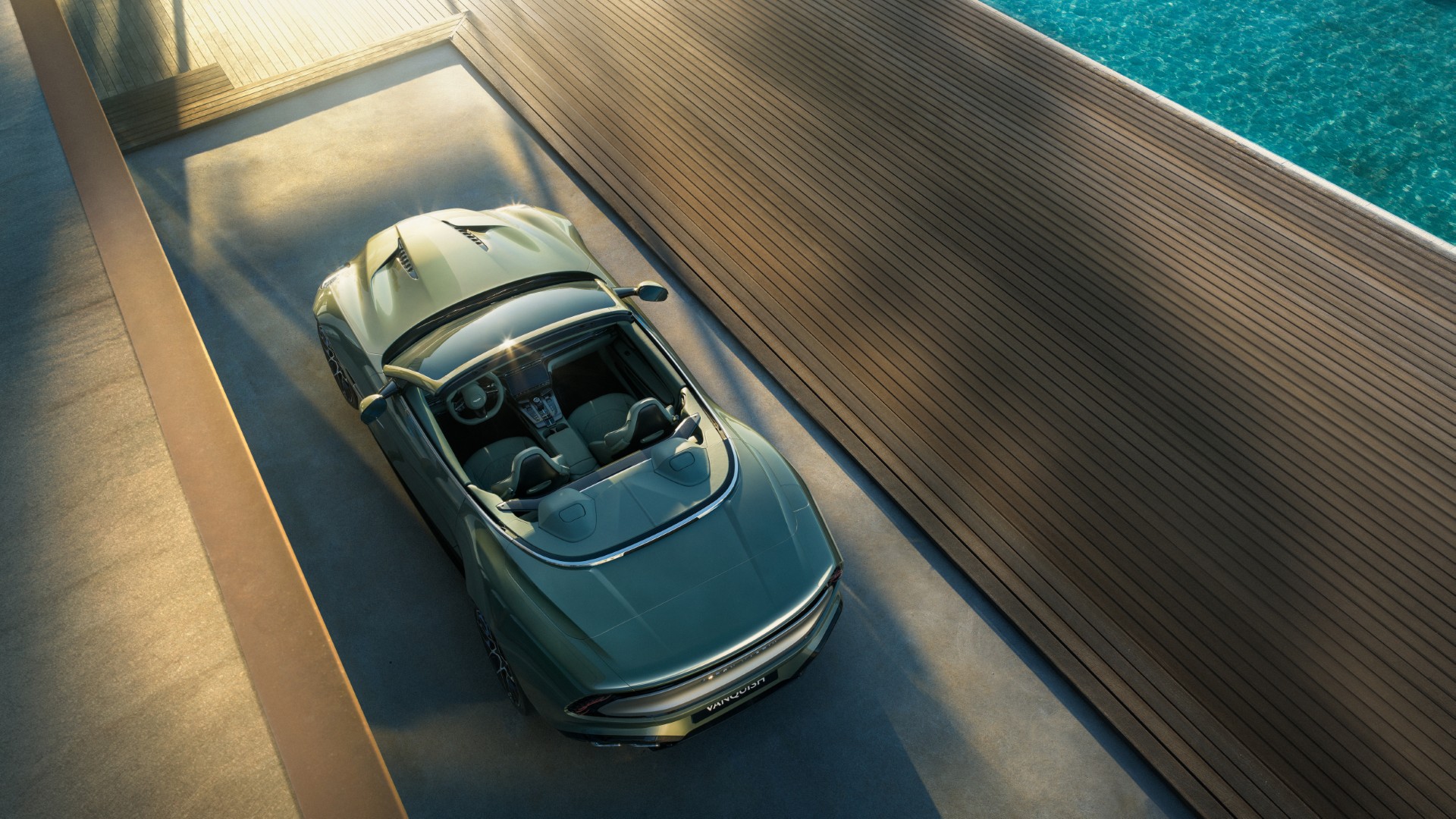 Aston-Martin-Vanquish-Volante_10