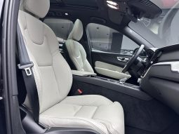 
										VOLVO XC60 2.0 B5 PLUS DARK AWD full									