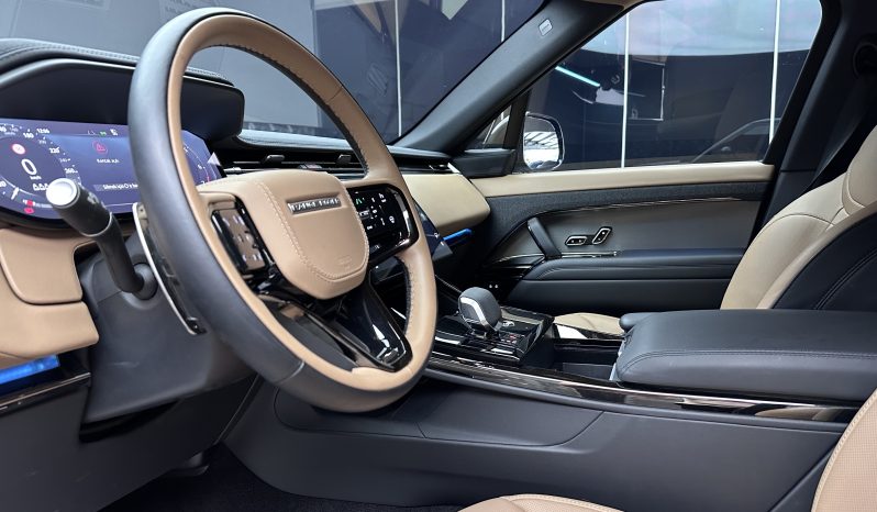 
								RANGE ROVER SPORT 3.0 HSE DYNAMİC PLUS full									