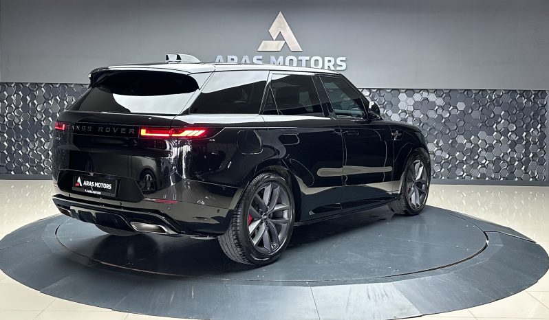 
								RANGE ROVER SPORT 3.0 HSE DYNAMİC PLUS full									