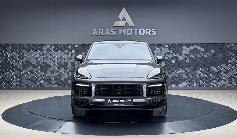 
								PORSCHE CAYENNE 4.0 GTS CHORONO full									