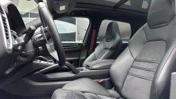 
										PORSCHE CAYENNE 4.0 GTS CHORONO full									