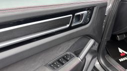 
										PORSCHE CAYENNE 4.0 GTS CHORONO full									