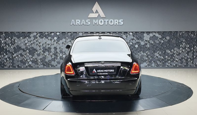 
								ROLLS ROYCE WHEELBASE GHOST 6.6 V12 full									
