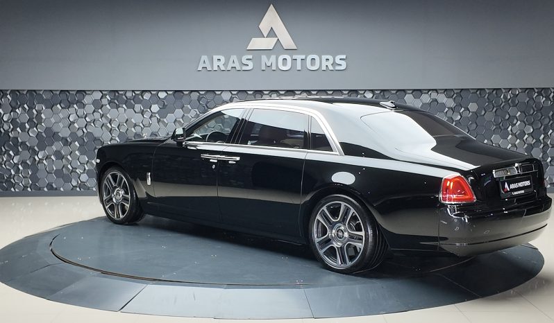 
								ROLLS ROYCE WHEELBASE GHOST 6.6 V12 full									