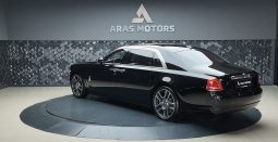
										ROLLS ROYCE WHEELBASE GHOST 6.6 V12 full									