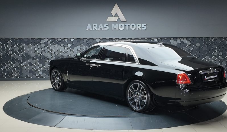 
								ROLLS ROYCE WHEELBASE GHOST 6.6 V12 full									