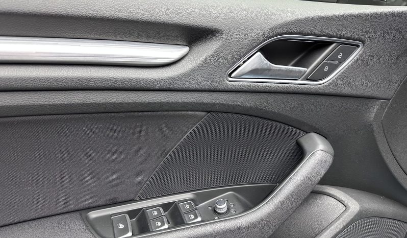 
								AUDİ A3 35 TFSI CABRİO full									