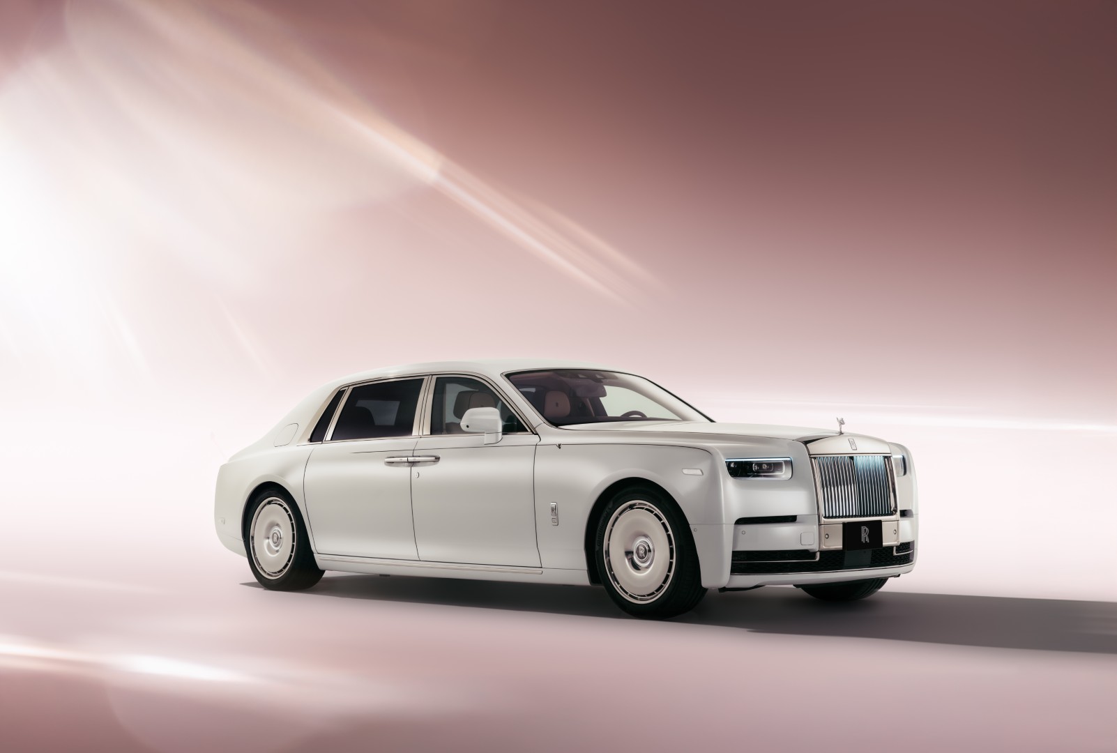 Rolls-Royce-Phantom-Cherry-Blossom-9