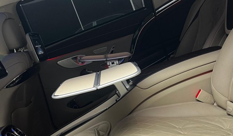 
								MERCEDES-BENZ MAYBACH S500 full									