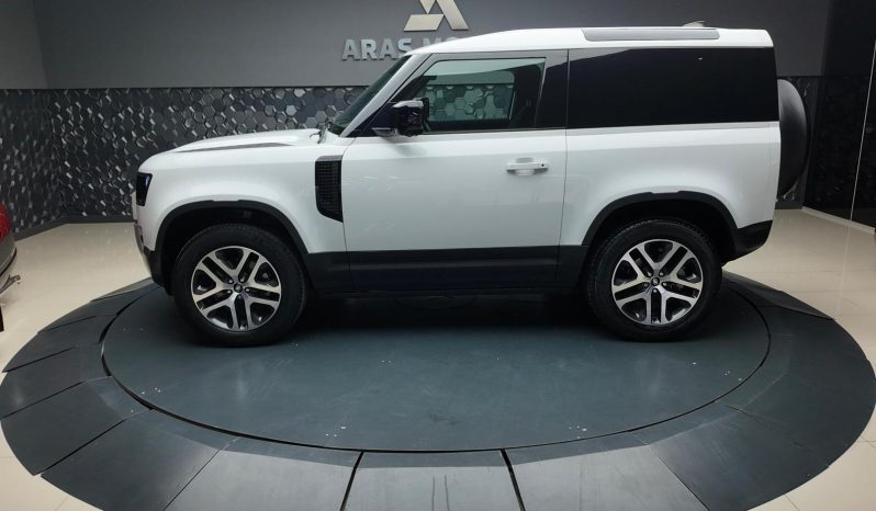 
								LAND ROVER DEFENDER 90 3.0D D200 full									