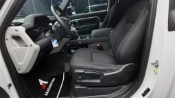 
										LAND ROVER DEFENDER 90 3.0D D200 full									