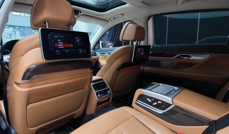 
								BMW 7.30İ LONG PURE EXCELLENCE full									