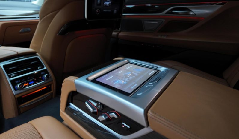 
								BMW 7.30İ LONG PURE EXCELLENCE full									
